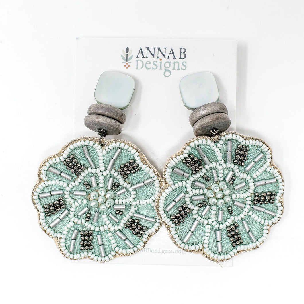 Marisol Floral Earrings | Mint
