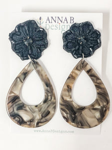 Kinley Floral Earrings