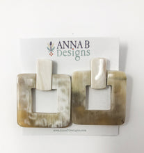 Alina Horn Earrings | Tan & Cream