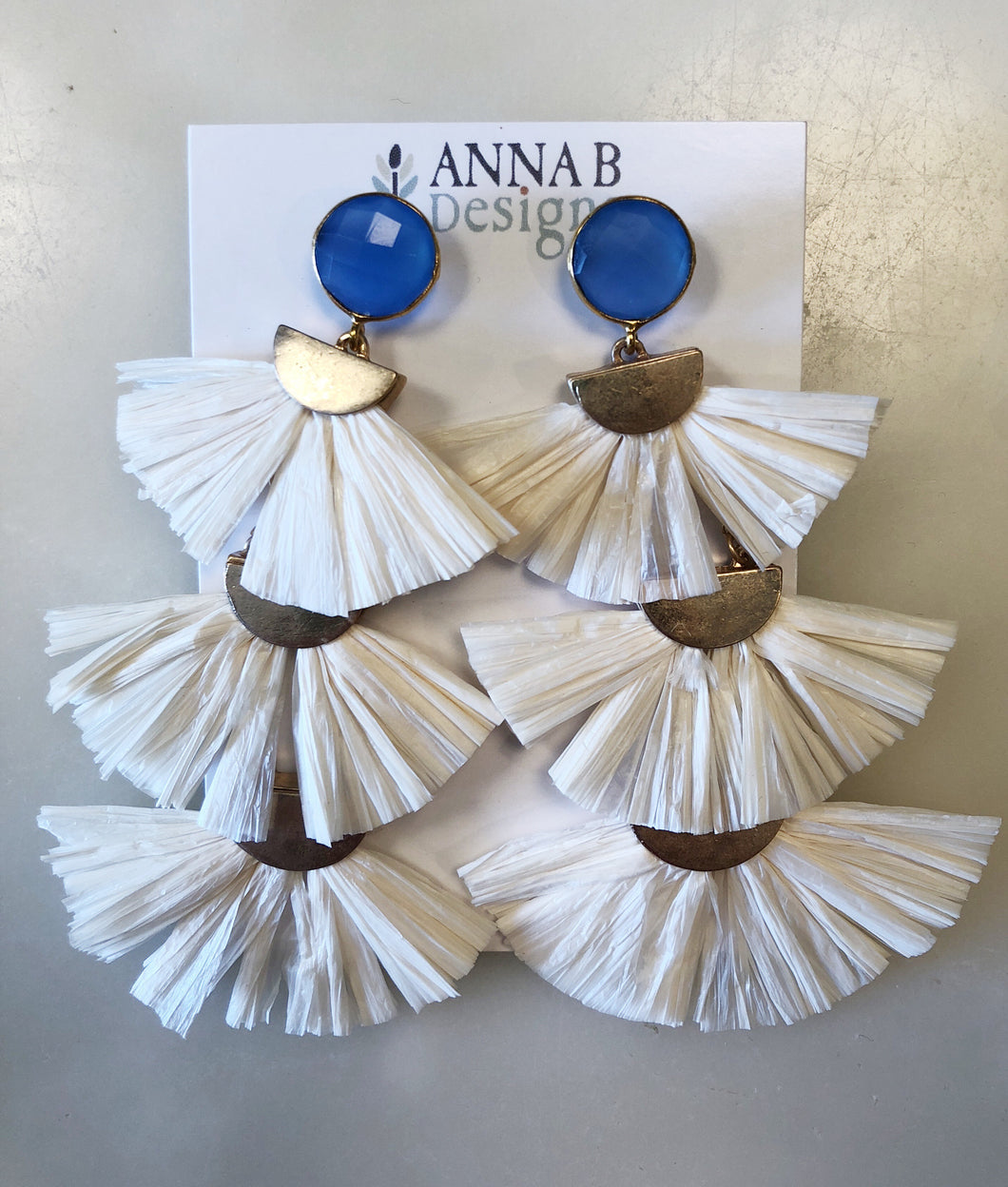 Raffia 3-tier earrings-Cream