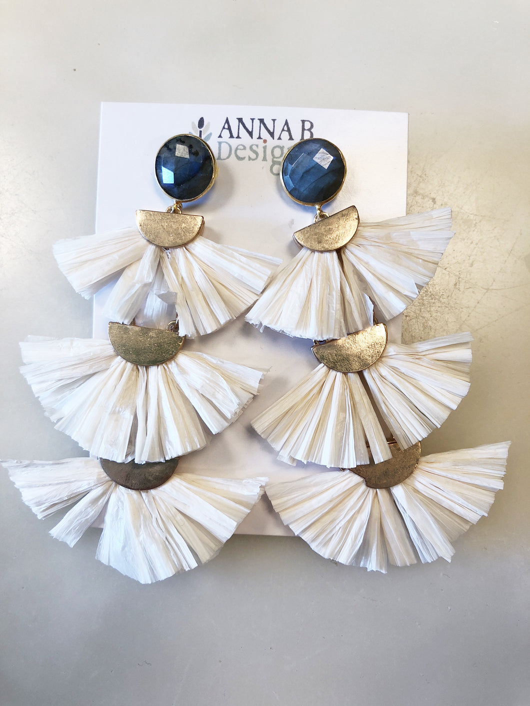Raffia 3-tier earrings-Cream