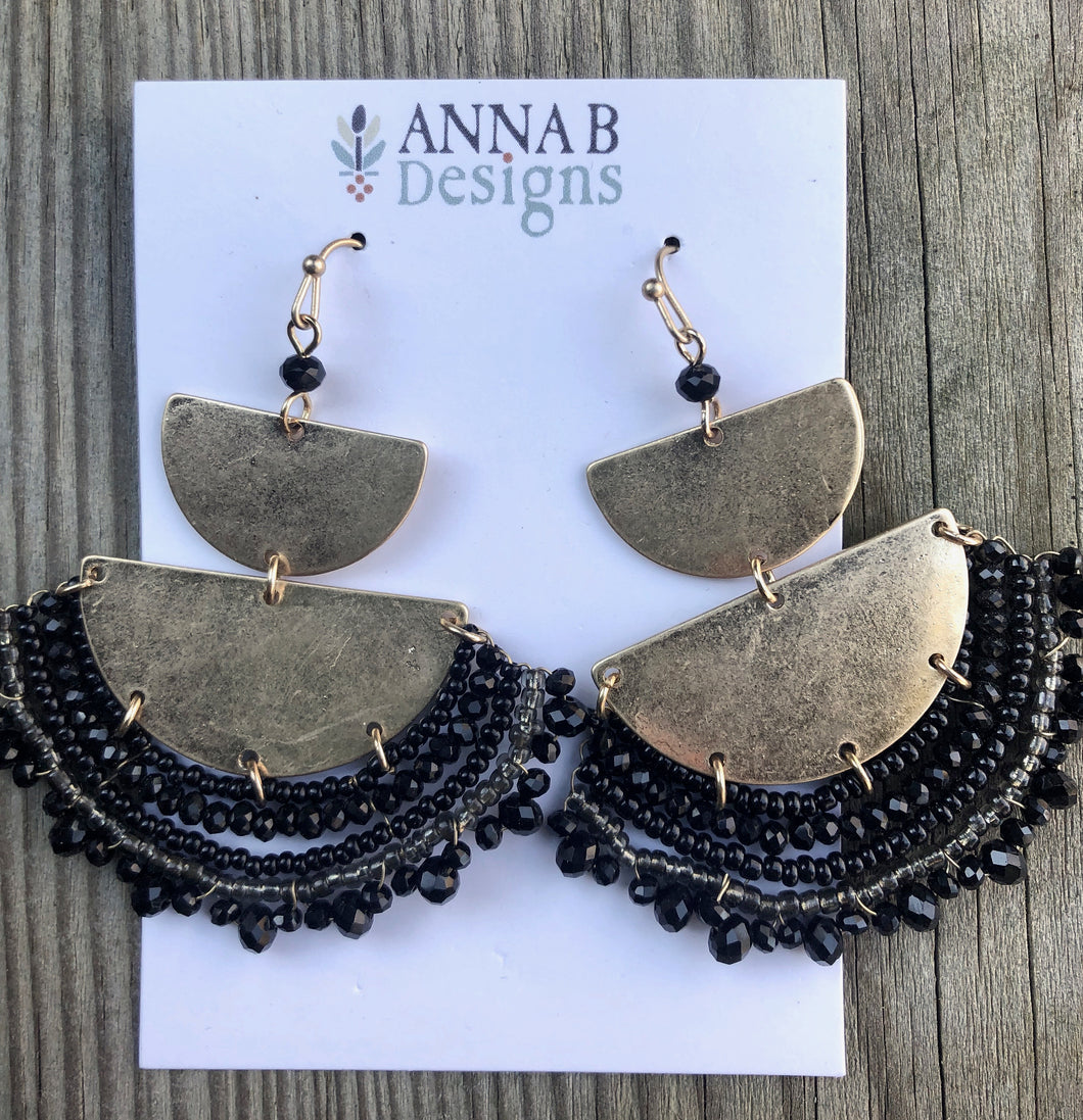 Leah Beaded Fan Earrings | Black