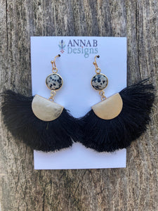 Jenn Fan Tassel Earrings- Black