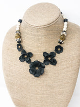 Jamie Metal Floral Necklace