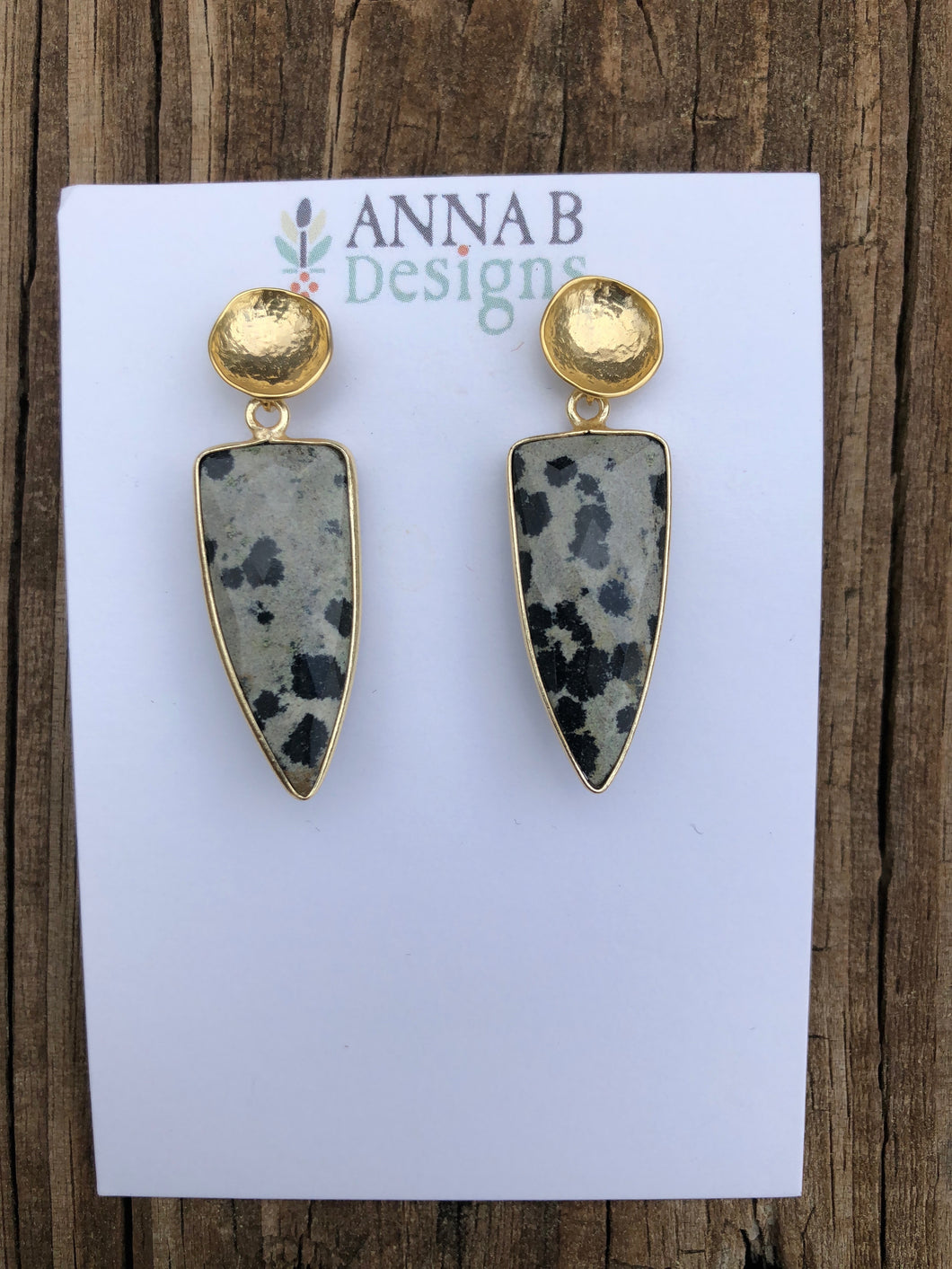 Arrowhead Studs