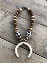 Crescent horn necklace