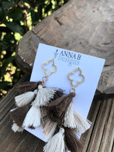 Quatrefoil Earrings- Brown