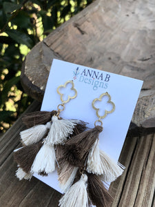 Quatrefoil Earrings- Brown