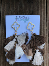 Quatrefoil Earrings- Brown