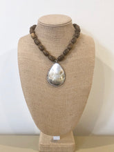 Mother of Pearl Wooden Necklace