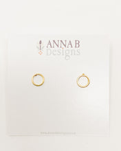 Dane Circle Studs | Gold