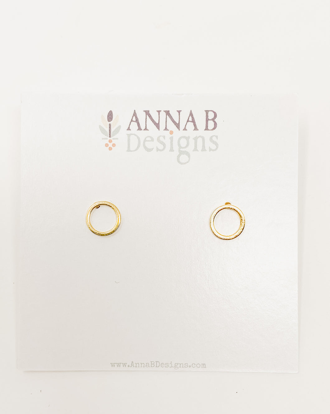 Dane Circle Studs | Gold