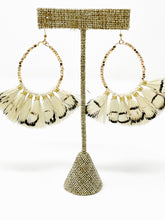 Simmons Feather Earrings | Ivory