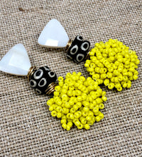 Poppy Beaded Earrings | Yellow