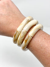 Acrylic Stretch Bracelets | Cream Swirl