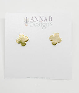 Kyle Clover Studs | Gold
