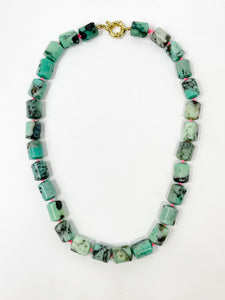 Green Chrysoprase knotted necklace