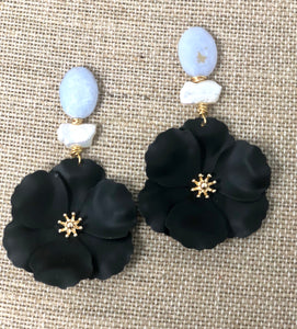 Bloem Floral Earrings | Black