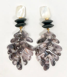 Tamara Acrylic Earrings | Pearl & Gray