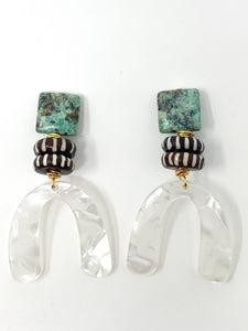 Loli Crescent Earrings | White