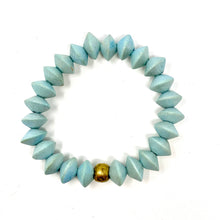 Wooden Stretch bracelet | Light Blue